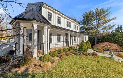 10 Green Knoll Ct, Fort Salonga, NY, 11768-1330 | Card Image