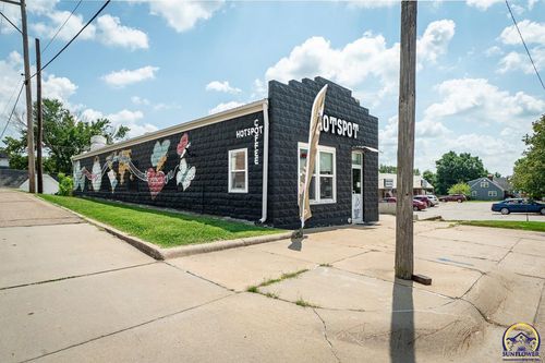 316 Pennsylvania Ave, Holton, KS, 66436-1847 | Card Image