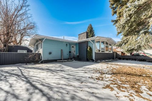 8043 Elbow Dr Sw, Calgary, AB, T2V1K5 | Card Image