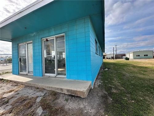 101 Mcintyre Ave, Taft, TX, 78390 | Card Image