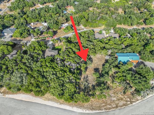 1591 Canyon Bnd, Canyon Lake, TX, 78133-5055 | Card Image