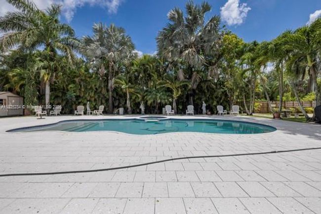 17975 Sw 232 Nd St, House other with 4 bedrooms, 4 bathrooms and null parking in Miami FL | Image 43