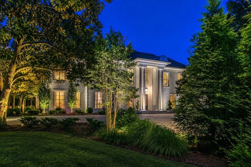 5028 Franklin Pike, Nashville, TN, 37220-1520 | Card Image