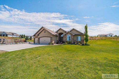 6566 Big Bend Dr, Idaho Falls, ID, 83406-5507 | Card Image