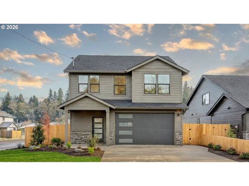 401 S 1st St, Silverton, OR, 97381-2103 | Card Image