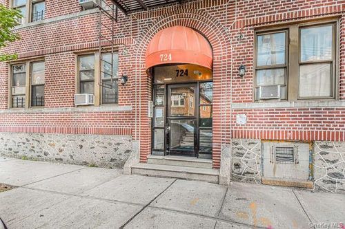 apt-2c-724 E 216th St, Bronx, NY, 10467-5845 | Card Image