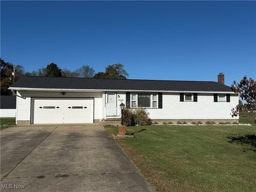 21701 Meadow Dr, West Lafayette, OH, 43845-9659 | Card Image