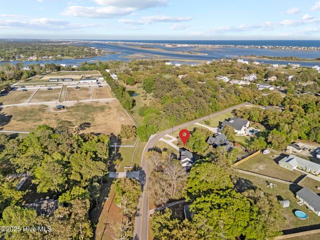 2324 Sloop Point Rd, House other with 4 bedrooms, 4 bathrooms and 2 parking in Hampstead NC | Image 9