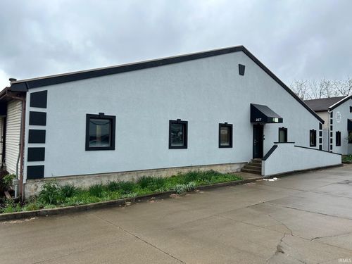227 W Grimes Ln, Bloomington, IN, 47403-3015 | Card Image