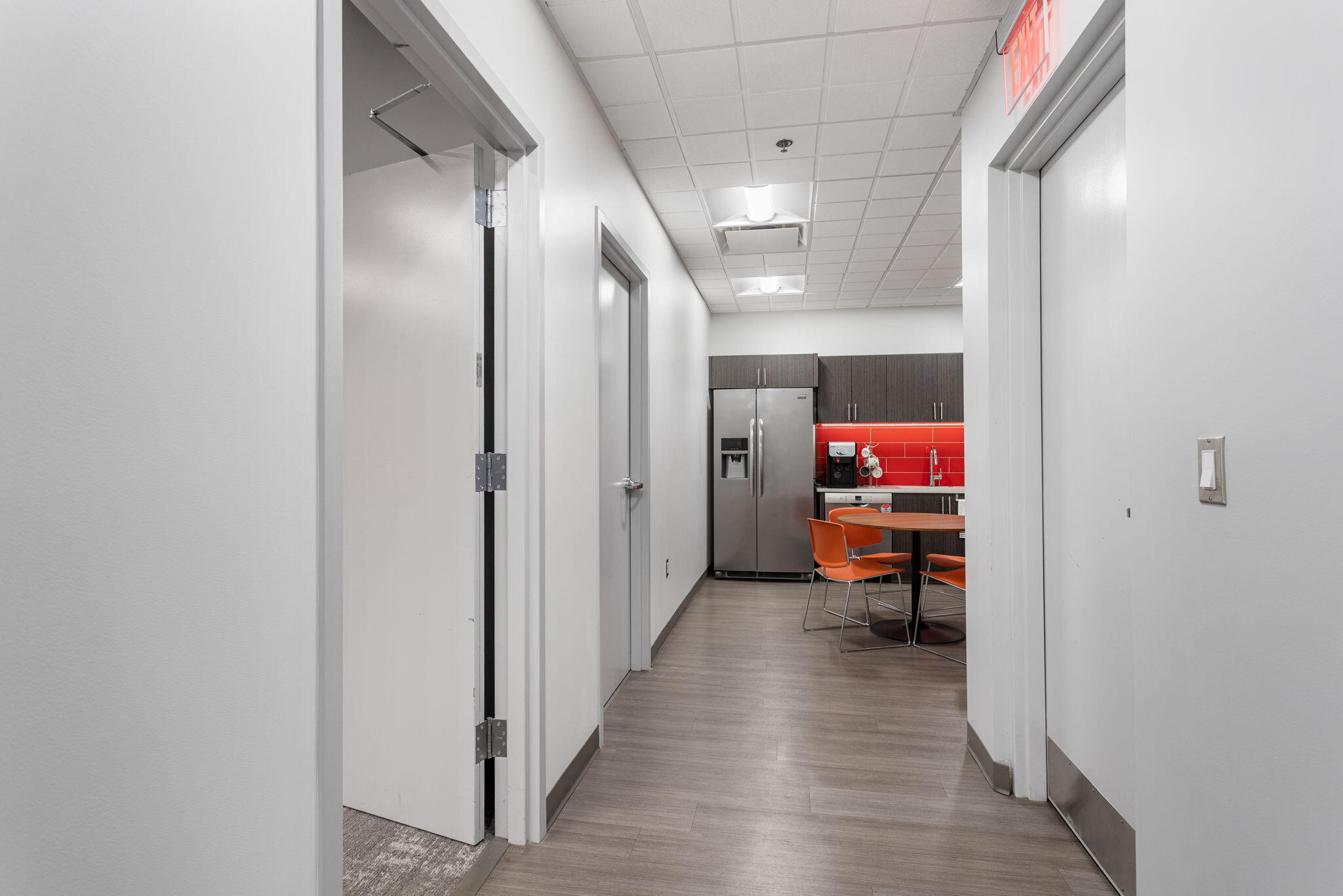 Commercial Lease in Holland 4