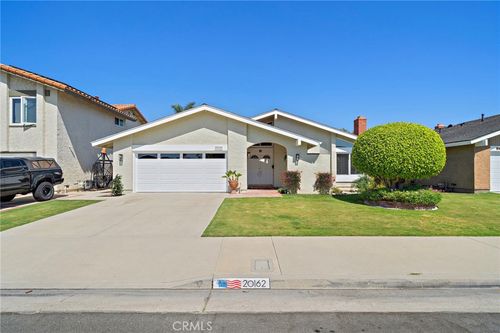 20162 Big Bend Ln, Huntington Beach, CA, 92646-4814 | Card Image