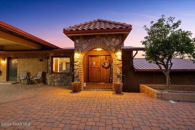 Entry - 1432 Sierra Vista Dr | Image 3