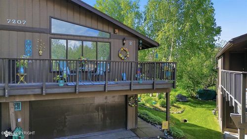 d-4-7207 Foxridge Cir, Anchorage, AK, 99518-2702 | Card Image
