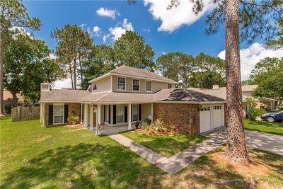 105 Larchwood Drive, House other with 5 bedrooms, 3 bathrooms and null parking in Slidell LA | Image 1