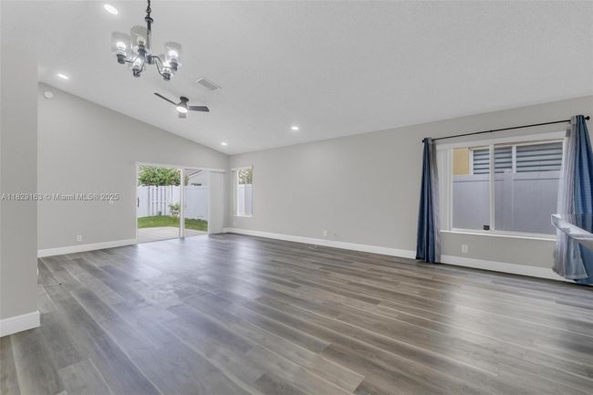 1592 Salerno Cir, House other with 3 bedrooms, 2 bathrooms and null parking in Weston FL | Image 32