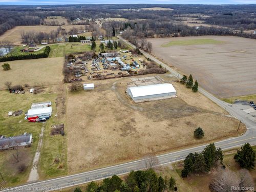 1020 E Mosherville Rd, Jonesville, MI, 49250-9218 | Card Image