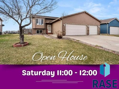 3905 W 93rd St Street, Sioux Falls, SD, 57108 | Card Image
