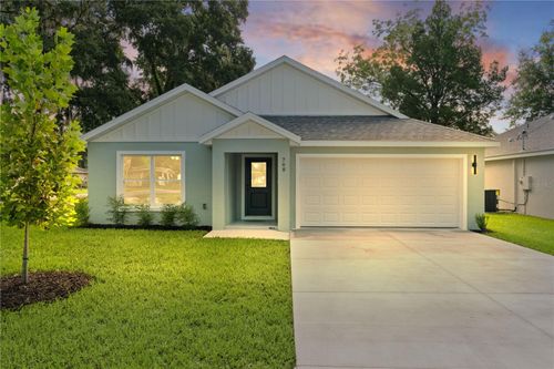 110 Sequoia Trl, Ocklawaha, FL, 32179-4315 | Card Image
