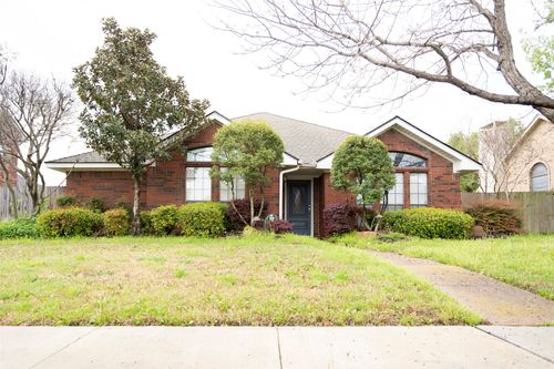 1040 Monarch Dr, Lewisville, TX, 75067-7472 | Card Image