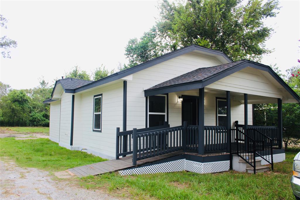 Locust St, Crosby, TX 77532