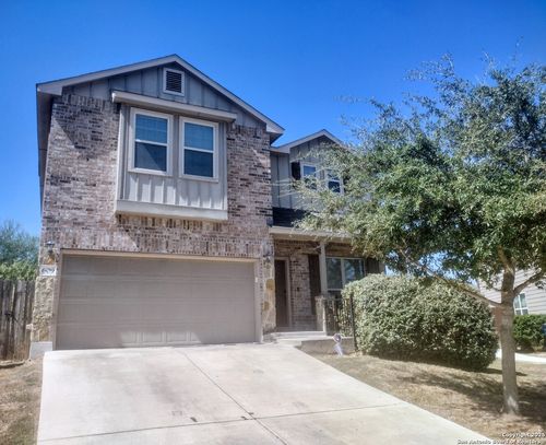609 Community Dr, New Braunfels, TX, 78132-3592 | Card Image