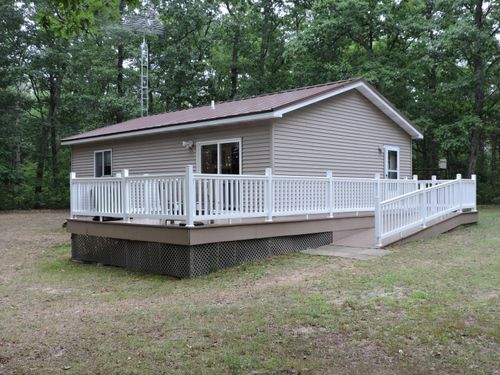 9773 N Woodbridge Ave, Bitely, MI, 49309 | Card Image