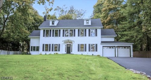 3 Brook Way, West Orange, NJ, 07052-4935 | Card Image