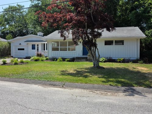 20 Faulkner St, Westport, MA, 02790-2709 | Card Image