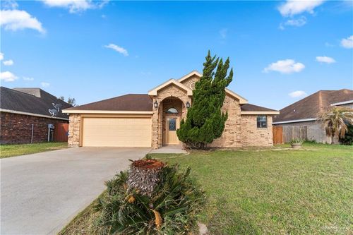 2011 Damasco Ave, Edinburg, TX, 78541-1533 | Card Image