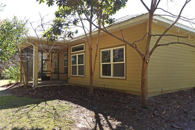 Screened back porch, private yard | Image 23