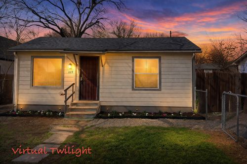 1119 E Cantey St, Fort Worth, TX, 76104-6846 | Card Image