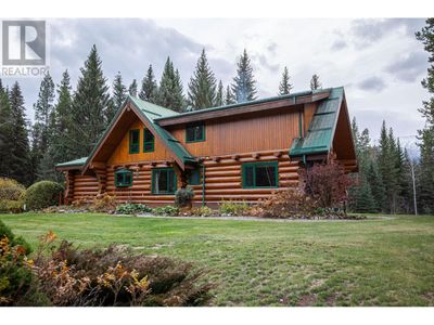 3535 Crooked Creek Rd, House other with 5 bedrooms, 2 bathrooms and null parking in Valemount BC | Image 2