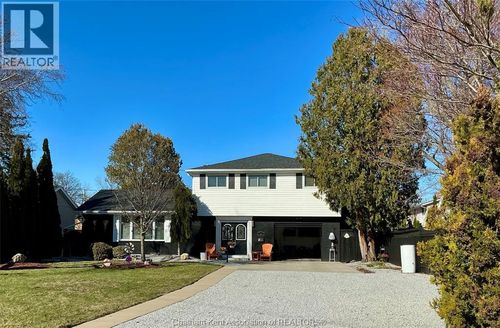 5 Phyllis Avenue, Chatham, ON, N7M3B8 | Card Image