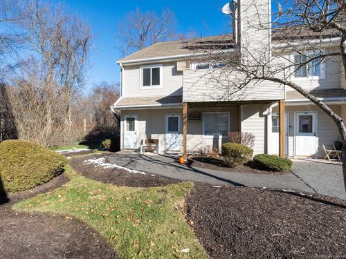 unit-9-78-136 Pembroke Rd, Danbury, CT, 06811-3070 | Card Image