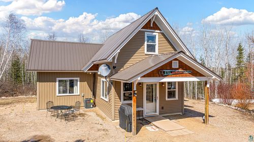 9362 Vandelay Dr, Ely, MN, 55731-2700 | Card Image