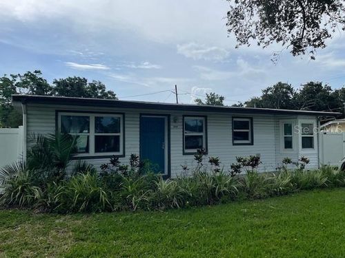 9421 56th St N, PINELLAS PARK, FL, 33782-3636 | Card Image