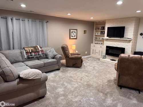207 Hillcrest Dr, Hamilton, IL, 62341-1182 | Card Image