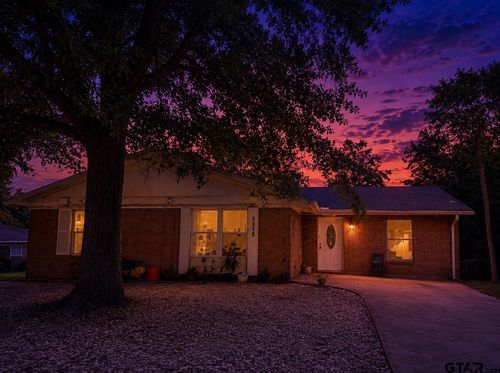 2028 Bradshaw Dr, Tyler, TX, 75702-1609 | Card Image