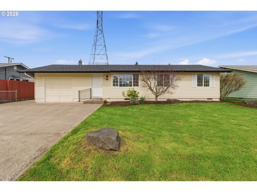 1450 W Quinalt St, Springfield, OR, 97477-7645 | Card Image