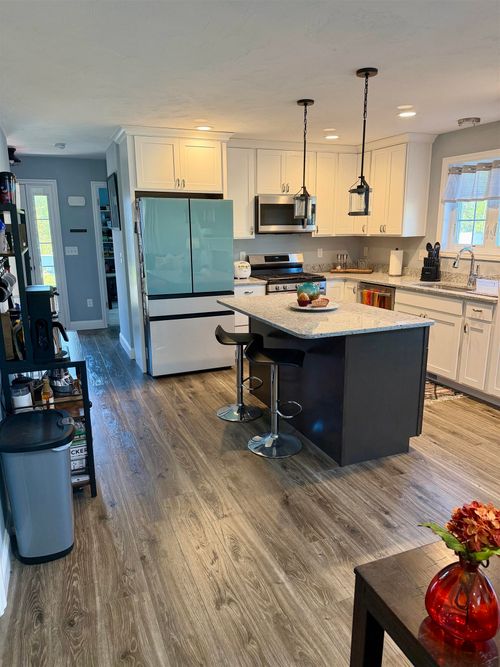 4 Bartons Ridge Rd, Greenville, NH, 03048-3201 | Card Image