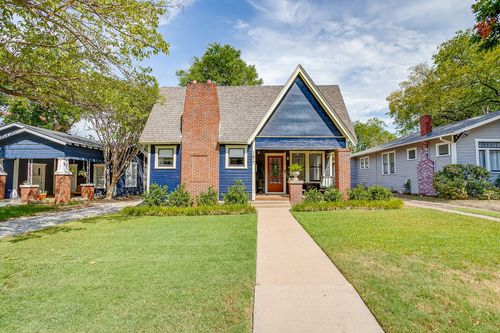 1617 Fairmount Ave, Fort Worth, TX, 76104-4237 | Card Image