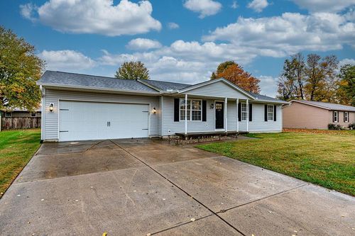 322 Whippoorwill Dr, Batesville, IN, 47006-9030 | Card Image