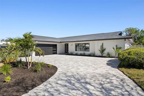 475 Island Way, CLEARWATER BEACH, FL, 33767-2145 | Card Image