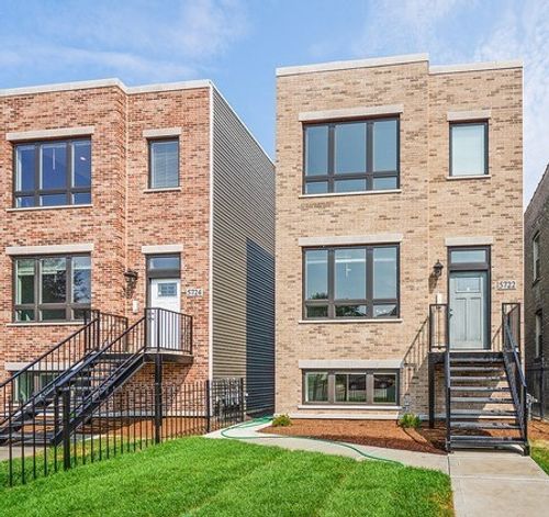 2-607 N Central Ave, Chicago, IL, 60644-2055 | Card Image