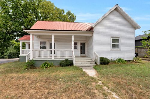 1511 Highland Ave, Columbia, TN, 38401-4002 | Card Image
