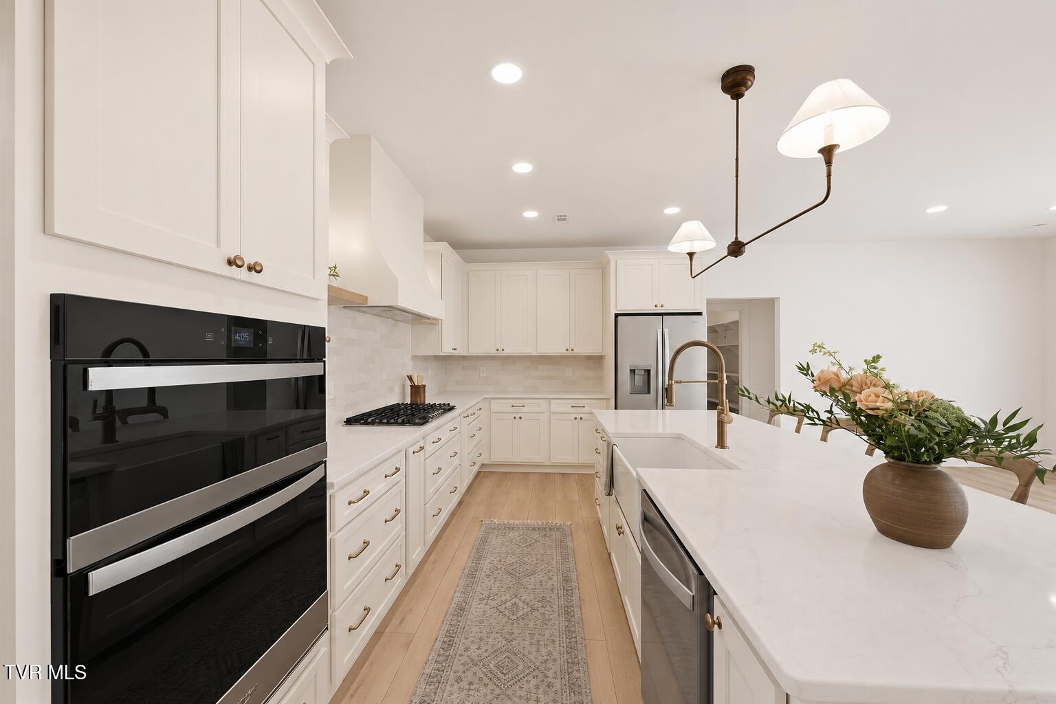 Residential in Piney Flats 4
