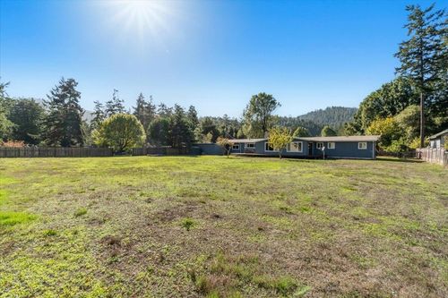 62 Chapman Ln, Carlotta, CA, 95528-9719 | Card Image