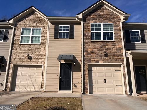 8329 Triple Crown Dr, Douglasville, GA, 30134-1912 | Card Image