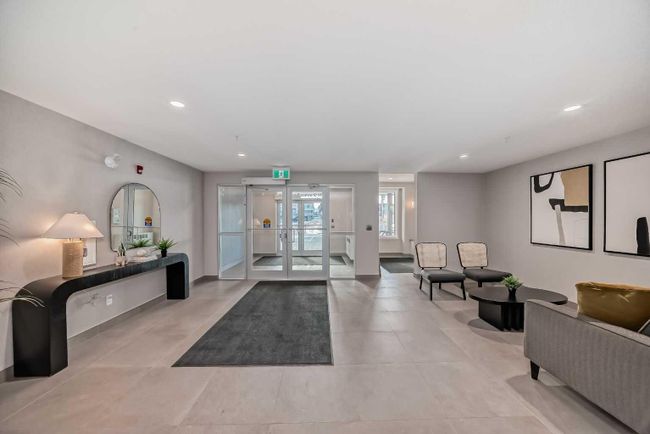 103 - 150 Shawnee Square Sw, Home with 2 bedrooms, 2 bathrooms and 1 parking in Calgary AB | Image 3