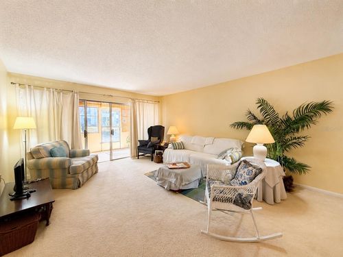 102-2437 Harbor Blvd, PORT CHARLOTTE, FL, 33952-5051 | Card Image
